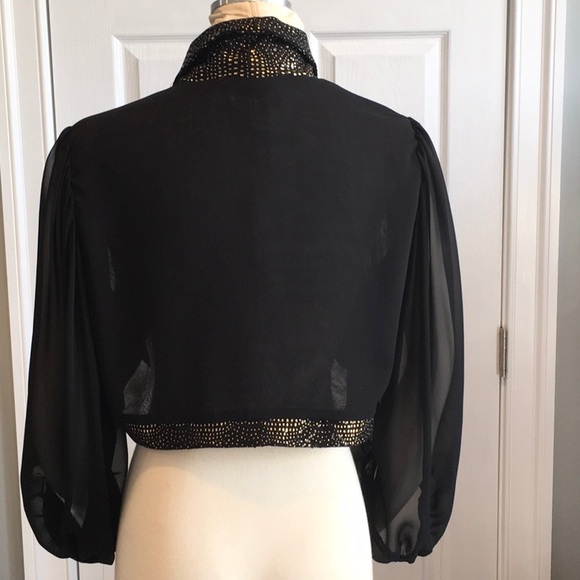 Top - Picture 4 of 4